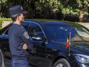 Около монастыря перевернулся автобус со студентами