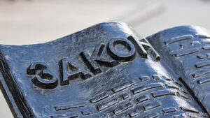 В Челябинске ужесточение требований к партийной дисциплине депутатов объяснили федеральным законодательством