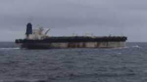 МИД и Минтранс РФ выступили с заявлениями по захвату США танкера под флагом РФ