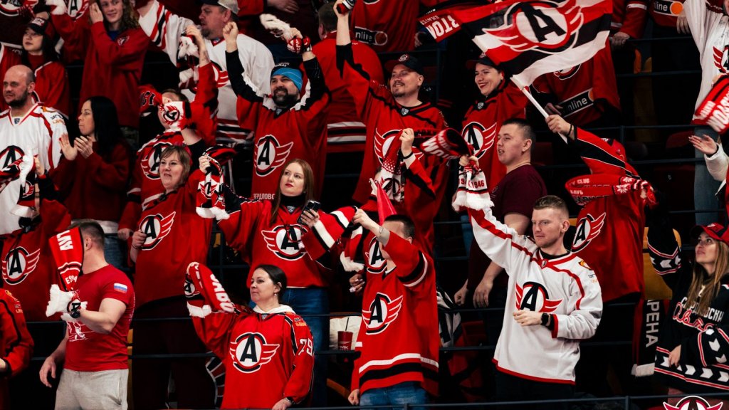 «Автомобилист» разгромил лидера КХЛ со счетом 8:1