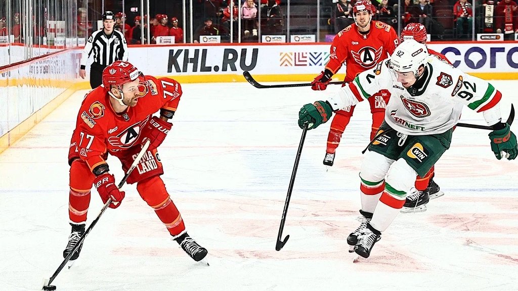 «Автомобилист» в третий раз в сезоне обыграл «Ак Барс»