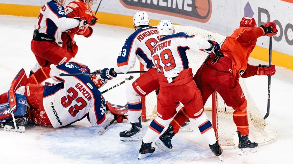 «Автомобилист» уступил ЦСКА в последнем домашнем матче перед плей-офф