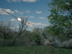 Армия России уничтожила заводы дронов ВСУ и базы топлива