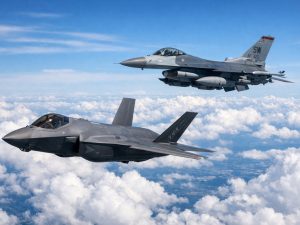 90 минут огня: F‑35 и F‑16 атаковали цели в Ормузском проливе