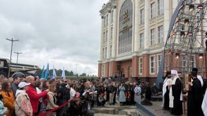 5000 байкеров приняли участие в молебне перед стартом фестиваля «Движения»