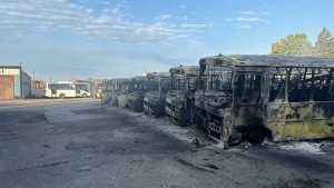Дроны ВСУ сожгли 40 автобусов в городском автопарке в Херсонской области