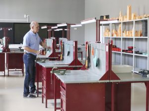 Первую школу по российским стандартам откроют в Азии