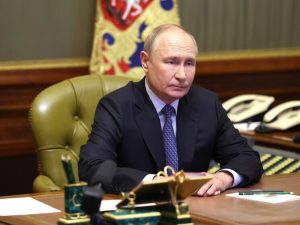 Путин назвал задачи для отрасли морского и речного транспорта в России
