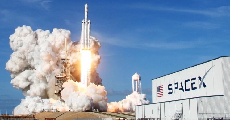 Акции SpaceX продолжают дешеветь, несмотря на успехи с запуском Starship