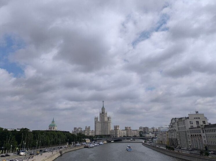 В сторону Московского региона летели более 390 дронов